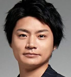 横尾渉の歯は矯正したから不自然？