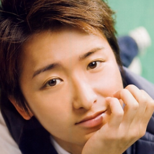 大野智が2014年に使っている香水は！？アルマーニのこの種類？