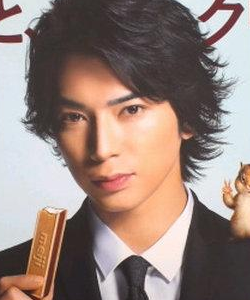 FNS歌謡祭での裏方松潤の威力！ももクロも脱帽のその存在感！？