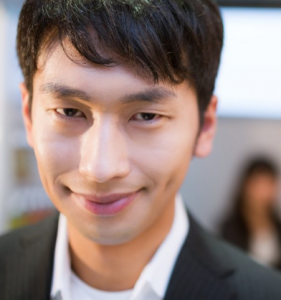 ＮＧＴ４８で広まったアイドルハンター集団が暴露本を出版！？