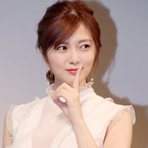 CMの女性タレント部門の1位はキレイが売りのアノ人!?