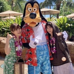 伊藤かりん×西野七瀬の“旅行SHOT”に「卒業後も仲良くて最高」「幸せそうな2人を見て幸せです」