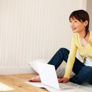 好きな男性に思わずとってしまう女性の行動ベスト5とは!?