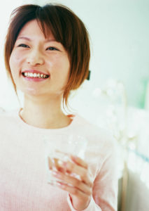 タバコを吸うと身長が伸びない!?