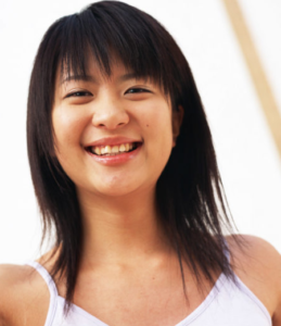 「髪を頻繁に洗いすぎると薄毛になる」は本当?