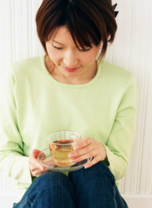 高すぎる、安すぎる育毛剤は使わないで!